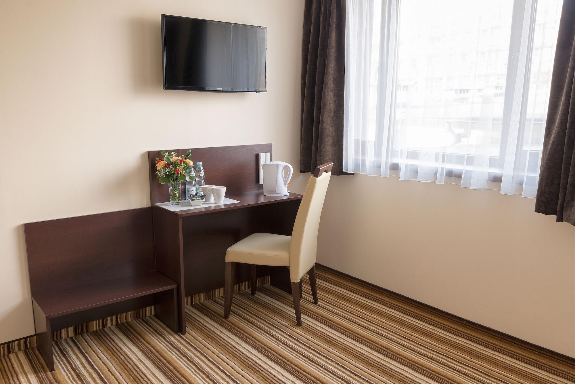 Boutique Hotel'S Kwiska - Legnicka Βρότσλαβ Εξωτερικό φωτογραφία